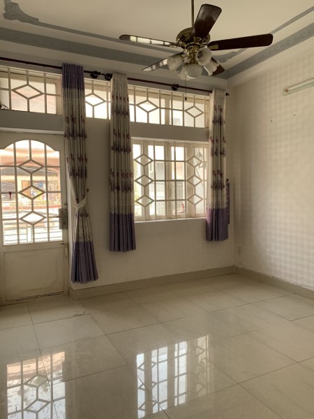 Cho thuê nhà nguyên căn 4 phòng ngủ, Đường Lê Đức Thọ, Gò Vấp
