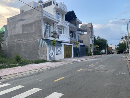 Ngộp. Bán gấp Đất Sổ Hồng Riêng thổ cư ngay cây xăng 26 tại Tân Phong, Biên Hoà, giá 1,1 tỷ