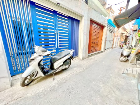 Bán nhà đẹp như tranh 77m² nở hậu hẻm 54/10 Lê Văn Lương Quận 7