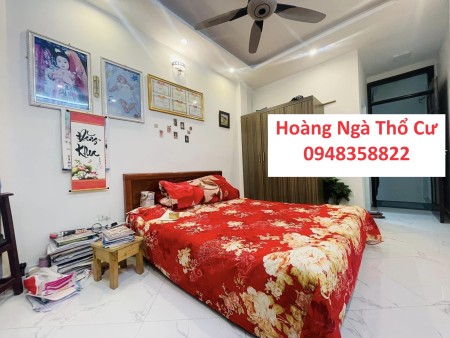 Bán nhà mặt phố DT 32m², MT 4m, khu KD đỉnh, TT Hai Bà Trưng, giá 8 tỷ LH 0948358822