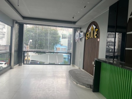 HOT cho thuê nhà mặt tiền Nguyễn Cư Trinh, Quận 1 - Diện tích 70m2