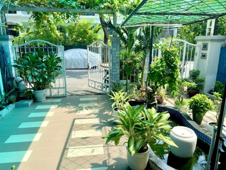 Chú bán biệt thự Hưng Thái 7 x 18m, 4 PN, giá 25,5 tỷ nhà đẹp ngay Bùi Bằng Đoàn, quận 7 sổ hồng