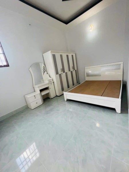 (TT Nhà Bè) Nhà mới 3 tầng 50m2, ngang 4.6m * 11m, 4pn, đường 6m, giá nhỉnh 4 tỷ