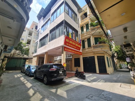 Bán nhà phố Đội Nhân, Ba Đình. Dt 58m, 5t, mt 5m, 12,6 tỷ. Vị trí trung tâm, Ô tô vào nhà, Ở sướng