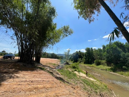 Đất Khánh Đông Gần Dân Cư Sau Giáp Suối Phù Hợp Làm Farm , Nhà Vườn