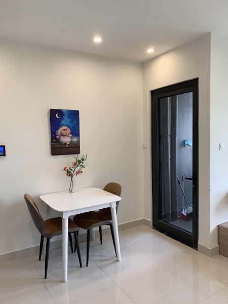 Bán căn Studio Vinhomes Smart City 1,3x tỷ full đồ