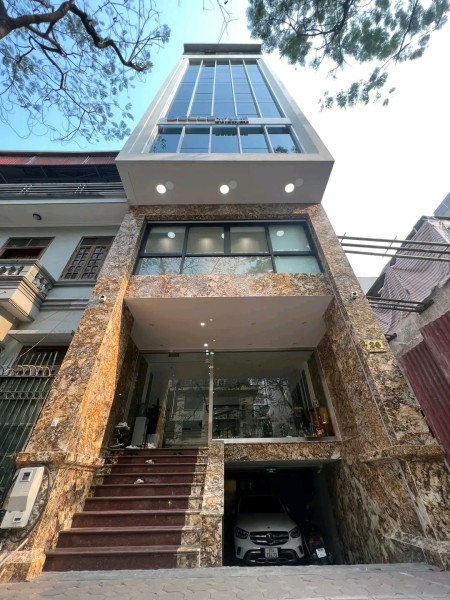 Bán toà căn hộ cao cấp mặt phố Ba Đình. Sẵn dòng tiền 2,5 tỷ/năm. Dt 150m, 8 tầng+Hầm, mt 8m, 57 Tỷ