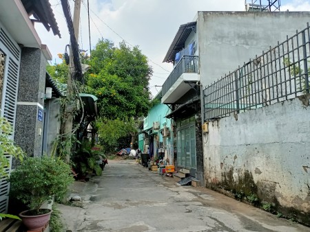 Nhà mới 4,6*6m, hẻm 4m, ngay Phạm Văn Đồng, Thủ Đức, chỉ nhỉnh 3 tỷ