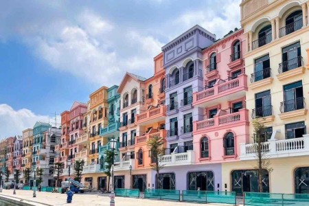 Cho thuê miễn phí 2 năm, căn Shophouse 2 mặt tiền đã hoàn thiện tầng 1 tại Mega Grand World Hà Nội