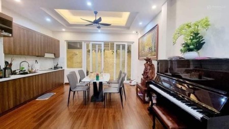 Bán nhà Quang Trung, vị trí hiếm, ở yên tĩnh
