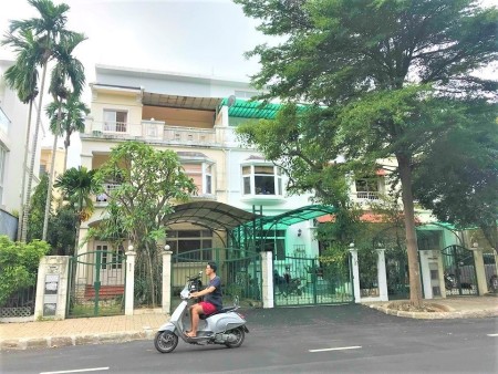 Bán gấp căn biệt thự Mỹ Thái đường nội khu cạnh ngân hàng VIB, quận 7