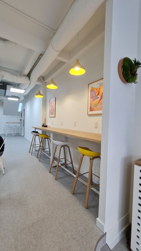 Cho thuê văn phòng 50m2 đường Quách Văn Tuấn, Q.Tân Bình, HCM (Gần sân bay)