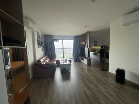 Bán căn ba phòng ngủ to nhất Vinhomes Smart City, 100m2, giá 4 tỷ full nội thất