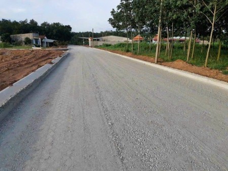 Cần tiền tôi bán gấp lô đất 220m, mặt tiền đường nhựa 18m