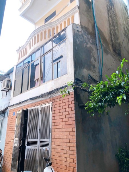 Bán nhà đường Láng 47m2x 4T, MT 4,3m giá 4,85 tỷ
