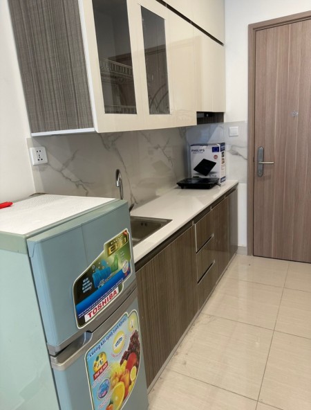 Cho thuê căn hộ Studio full đồ vào được luôn 7,5tr Vinhomes Smart City