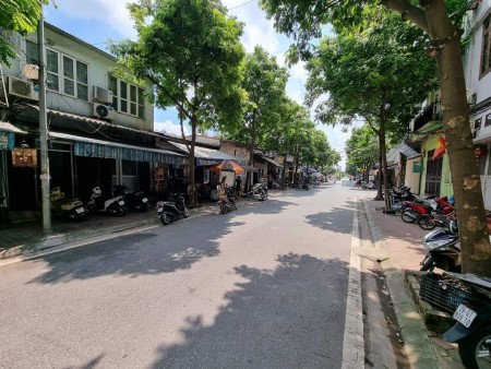 Bán nhà, An Dương Vương, ô tô tránh, vỉ hè rộng, kinh doanh cực tốt, 70m2, 5 tầng, Mặt 5.2m,12.5 tỷ