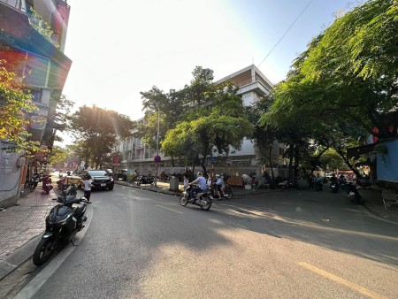 Cần bán nhà mặt phố nguyễn công hoan ba đình.mặt tiền 5,2m,6 tầng ,13 tỉ