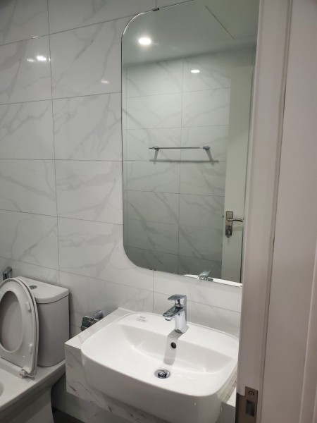 Sở hữu CH 2N1WC 55m2 đồ cơ bản chỉ 2tỷ280 bao phí Vinhomes Smart City