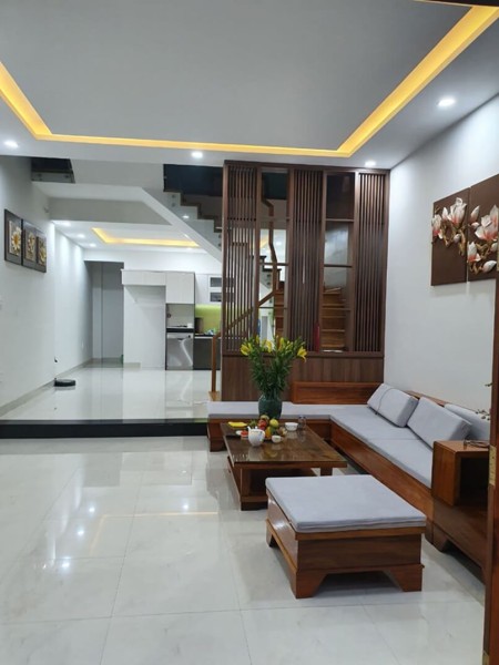 Siêu hiếm - Bán nhà Hoàng Hoa Thám ngõ ô tô 45m2 x 5 tầng - Giá 7,8 tỷ