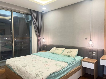 Cần bán nhanh căn hộ cao cấp 2PN Midtown Phú Mỹ Hưng, Có sổ, có sẵn HĐT