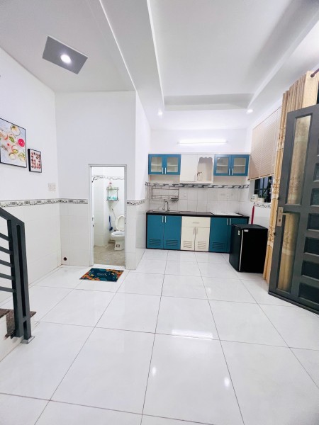 Cho thuê nhà nguyên căn, full nội thất đường Thống Nhất, phường 16