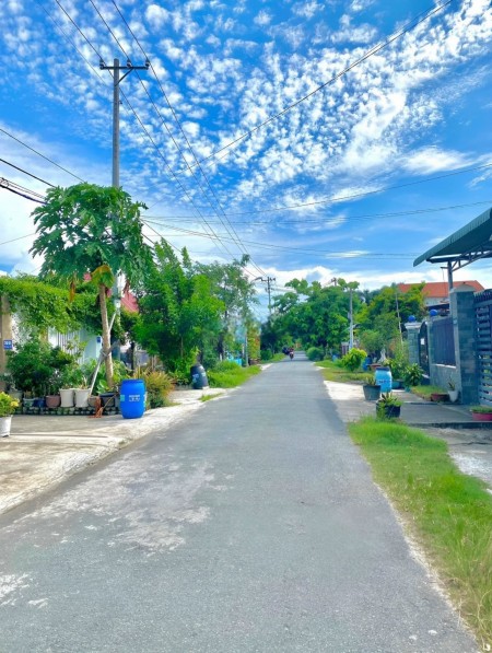 Bán đất mặt tiền rộng, 8x22=173m² thổ, QL22b, Gò Dầu, Tây Ninh giá 325 triệu