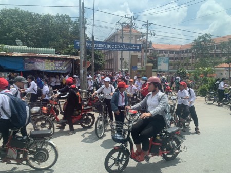 Đi đến slide 3