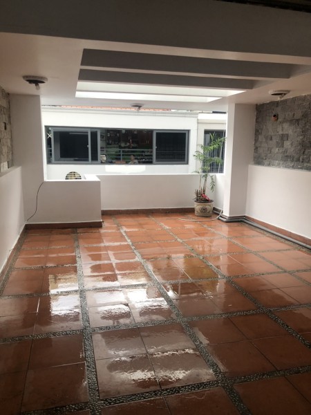 Cho thuê nhà mặt tiền kinh doanh Hoa Huệ, ngang rộng 5m 4T giá 28tr