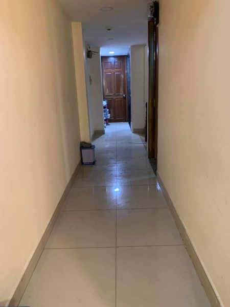 Cho thuê phòng nhỏ full nội thất thang máy, nước nóng, cửa vân tay, siêu sạch sẽ an ninh.