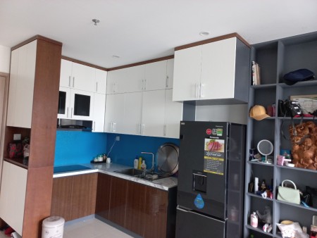 Chỉ 2.2 tỷ đồng, có ngay căn hộ 2 phòng ngủ đầy đủ nội thất tại Vinhomes Smart City.
