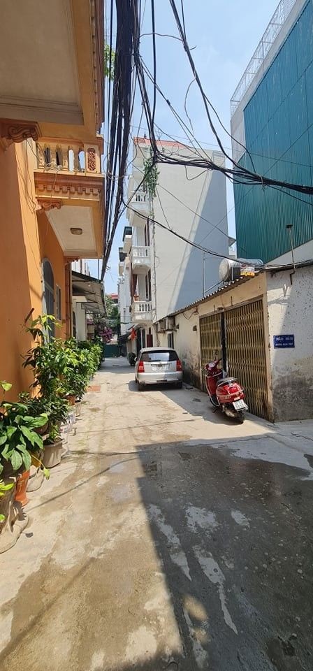 Bán nhà Hoàng Mai, Lĩnh Nam, nhà đẹp thoáng sáng, hiếm, ở ngay, giá 3 tỷ