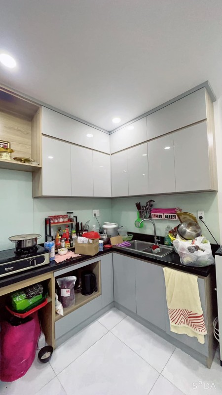 Gấp bán nhà CMT8 Quận 10, ngang khủng 5,6m sinh lời tốt, giá chỉ 4,1 tỷ