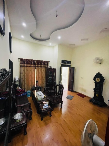 Bán nhà Thổ Quan, Đống Đa 29m2, 4 tầng, nhỉnh 2 tỷ