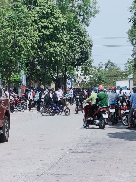 Đi đến slide 4