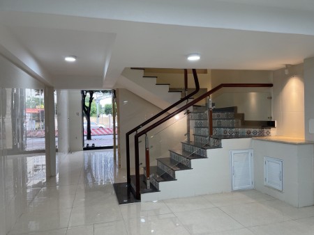 Đi đến slide 4