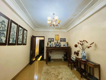 Bán nhà Thanh Lân, lô góc thoáng sáng, ngõ thông ôtô tránh, 40m, giá khoảng 4 tỷ