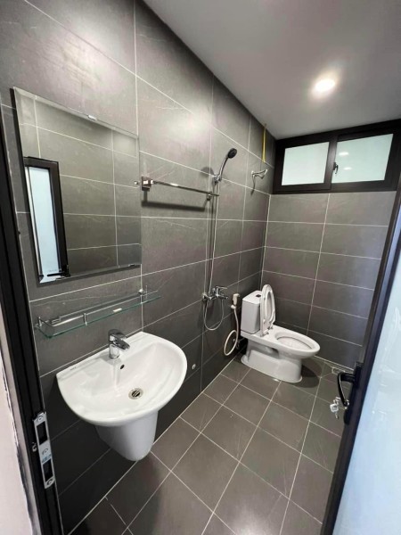 Siêu Hiếm! Chỉ 2.85 tỷ sở hữu Penhouse Lâm Nghiệp 120m2- Căn góc 4 PN - Full nội thất - Slot ô tô
