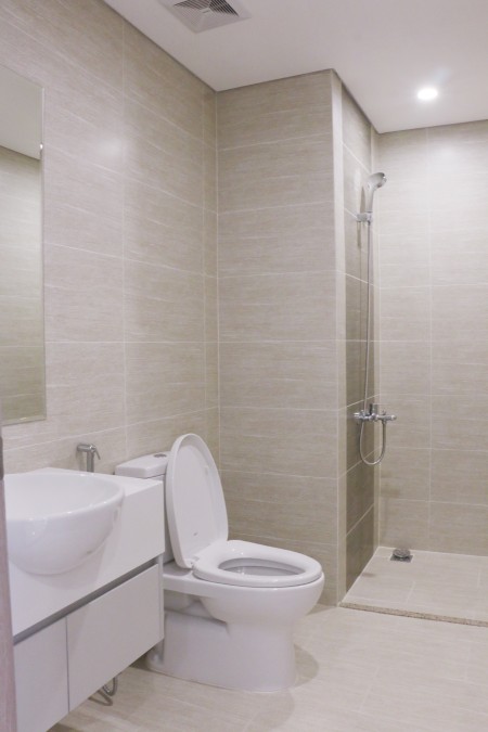 Cho thuê gấp 1N+1 full đồ đẹp vào luôn 9tr/tháng Vinhomes Smart City
