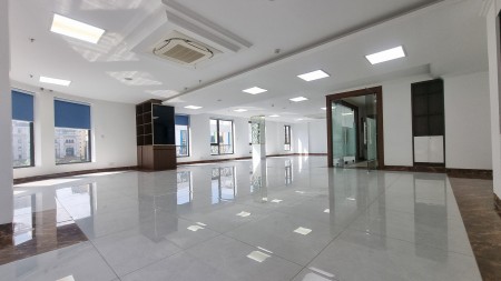 Chính chủ, cho thuê mặt bằng kinh doanh + Văn phòng Cầu Giấy - Nghĩa Đô ( 80 - 210m2 ) từ 19tr/ sàn