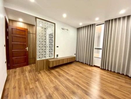 Chính chủ bán nhà lô góc Xuân Đỉnh Từ Liêm, DT 45m² x 5 tầng oto vào nhà 8,55 tỷ