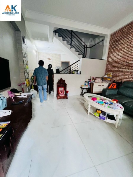 Đi đến slide 8