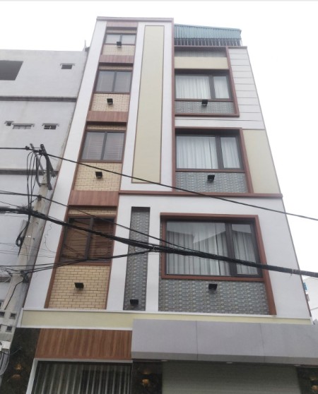 Nhà đẹp Thanh Đàm - Ngõ 3 ô tổ tránh nhau - DT 40M2 giá nhỉnh 5 tỷ - Sổ đỏ vuông đẹp