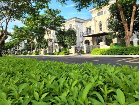 Đi đến slide 8