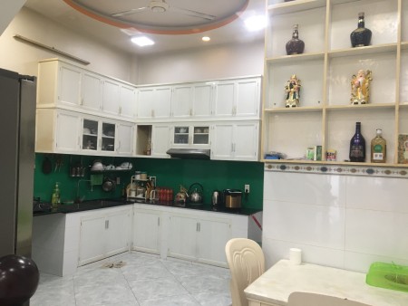 Bán Nhà HXH Nguyễn Hữu Thọ, DT 4.7x16, Q7, Giá Chỉ 6.5 Tỷ