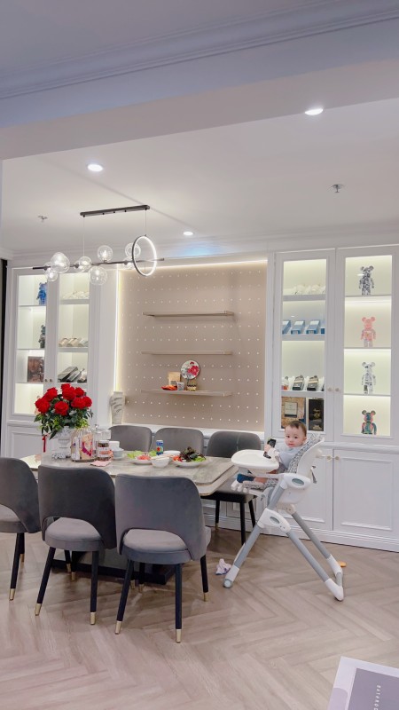 Chị Giang, chủ nhà cho thuê 3 pn, 88m2, đầy đủ nội thất, giá 16,5 triệu tại Vinhomes Smart City