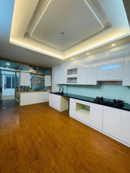 Bán nhà Đẹp Phố Định Công Hạ, Hoàng Mai, 68M2, 8.35 Tỷ