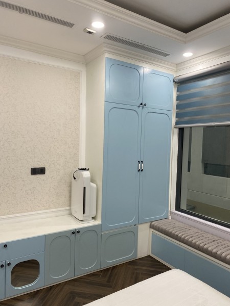Cần bán biệt thự VEROSA PARK, DT 6x16m 1 trệt 3 lầu, 4PN Full nội thất cao cấp, chỉ 13.5 tỷ đã có sổ