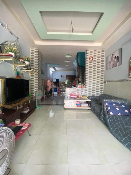 Nhà 1 lầu giá 600 triệu 124m2 đường Số 1, Phước Vĩnh An, Củ Chi