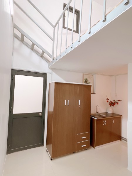 Full nội thất, phòng siêu mát lạnh, không giới hạn số người ở. Diện tích tổng 40m2